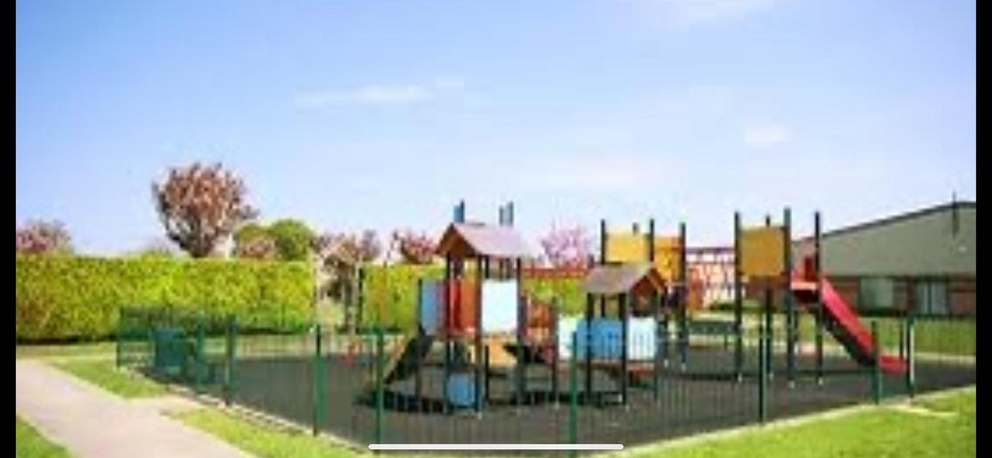 Hares Haven Pet Friendly Sleeps 6 Villa Kingston upon Hull Exteriör bild