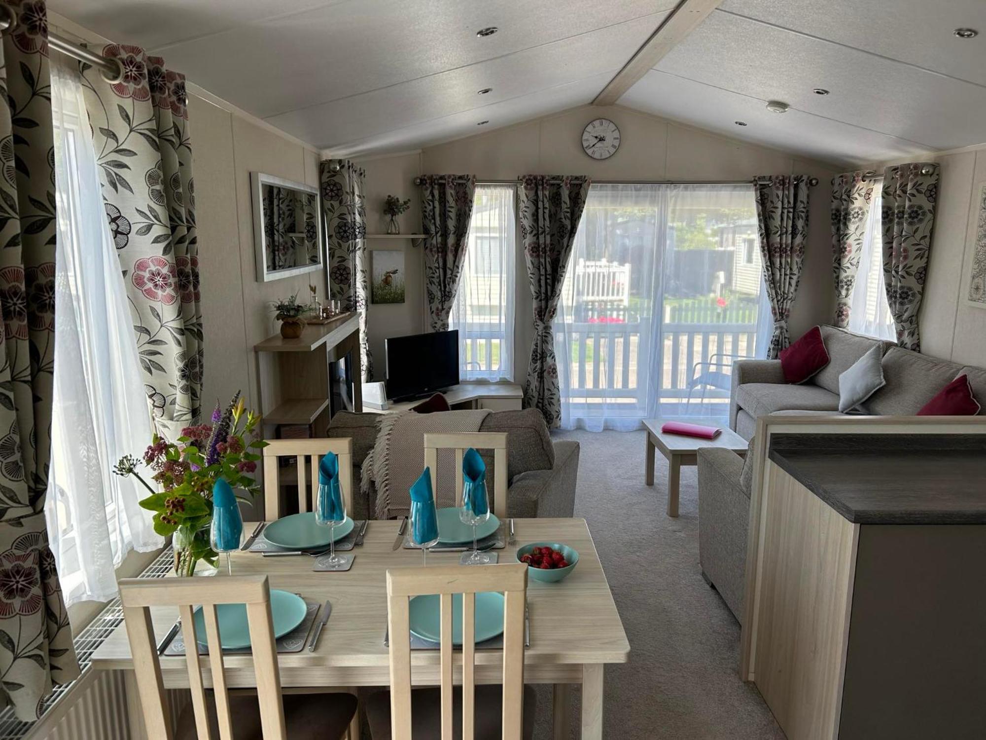 Hares Haven Pet Friendly Sleeps 6 Villa Kingston upon Hull Exteriör bild